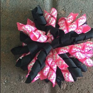 Boutique Bright Pink Chevron and Black Korker Hair Bow